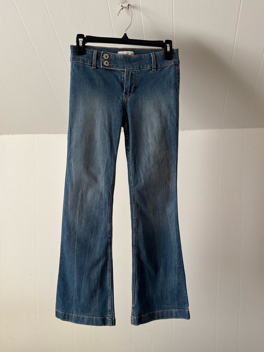 abercrombie kids | blue flare jeans - Picture 1 of 7